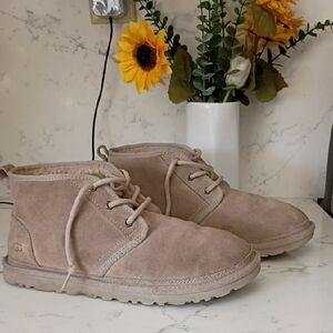 UGG Men's Chukka Neumel Boots - Light Brown Suede